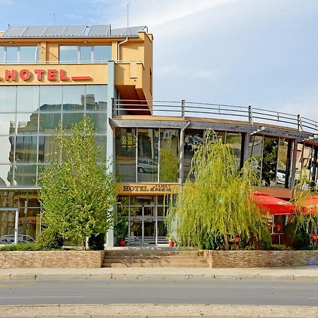 Dream Hotel Sliven Exterior foto