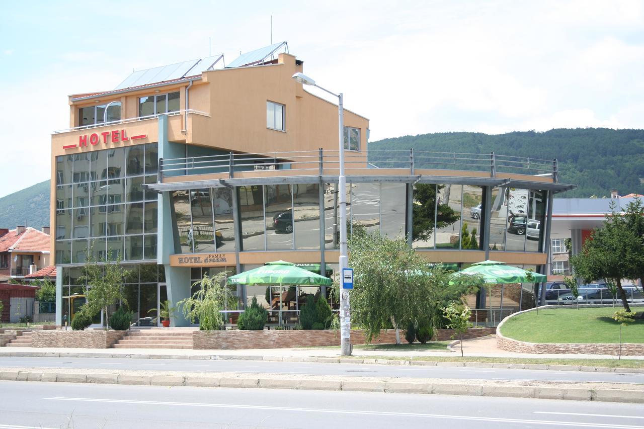 Dream Hotel Sliven Exterior foto